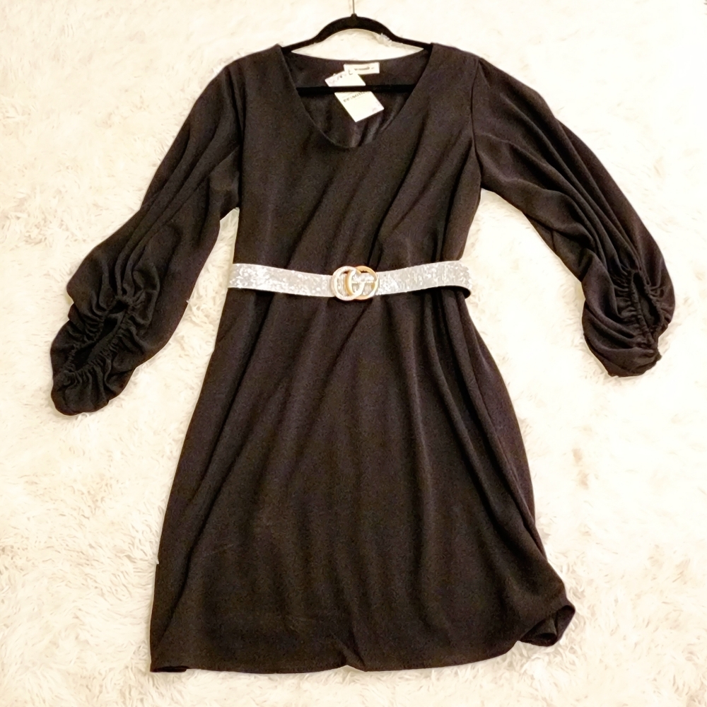 ee:some Brand Women's Balloon Dress V-Neck Black Size Large
